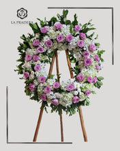 Cargar imagen en el visor de la galería, Corona de condolencias
